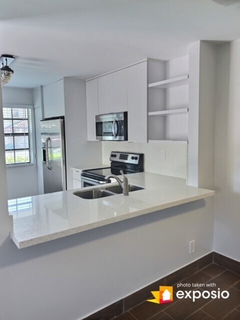 13241 SW 114th Terrace in Miami, FL - Building Photo - Building Photo