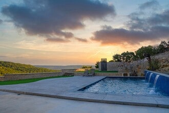 21404 Lonesome Ct in Leander, TX - Foto de edificio - Building Photo