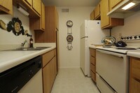 North Hill Park Apartments photo'