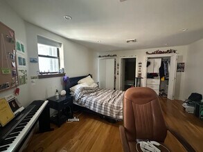 100 Riverway, Unit 4 in Boston, MA - Building Photo - Building Photo