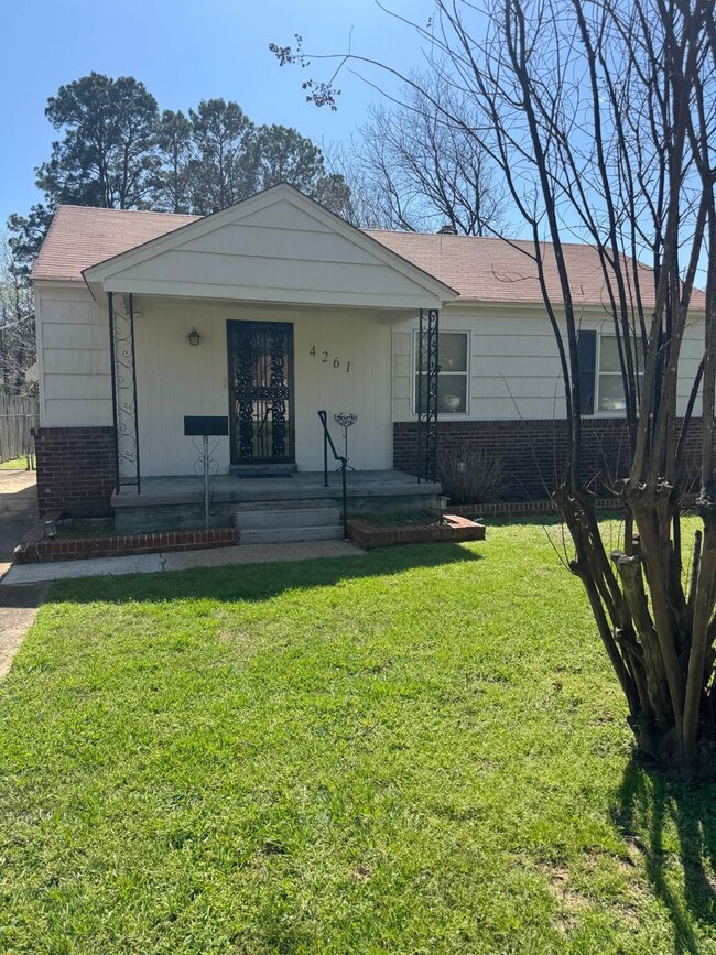 property at 4261 Boyce Ave