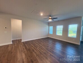 1038 Mapletree Ln in Indian Trail, NC - Building Photo - Building Photo