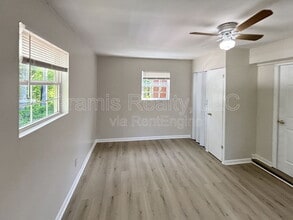 7466 W Lake Dr NW in Lithia Springs, GA - Building Photo - Building Photo