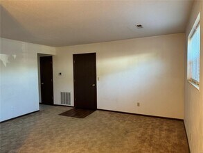 106 Osterhage Dr in Waterloo, IL - Building Photo - Building Photo