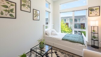 Vale Studios in Seattle, WA - Building Photo