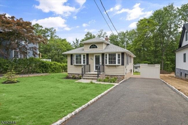 property at 94 Mountain Ave