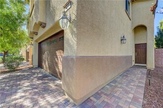 7355 Brisbane Hills St in Las Vegas, NV - Building Photo - Building Photo