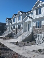 894 N Hillcrest Rd in Lehi, UT - Building Photo