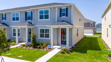 9839 Walkway Dr in Orlando, FL - Building Photo - Building Photo