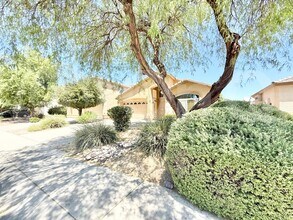 1238 W Corriente Dr in San Tan Valley, AZ - Building Photo - Building Photo