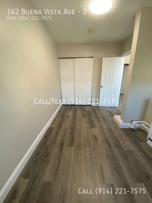 142 Buena Vista Ave in Yonkers, NY - Foto de edificio - Building Photo