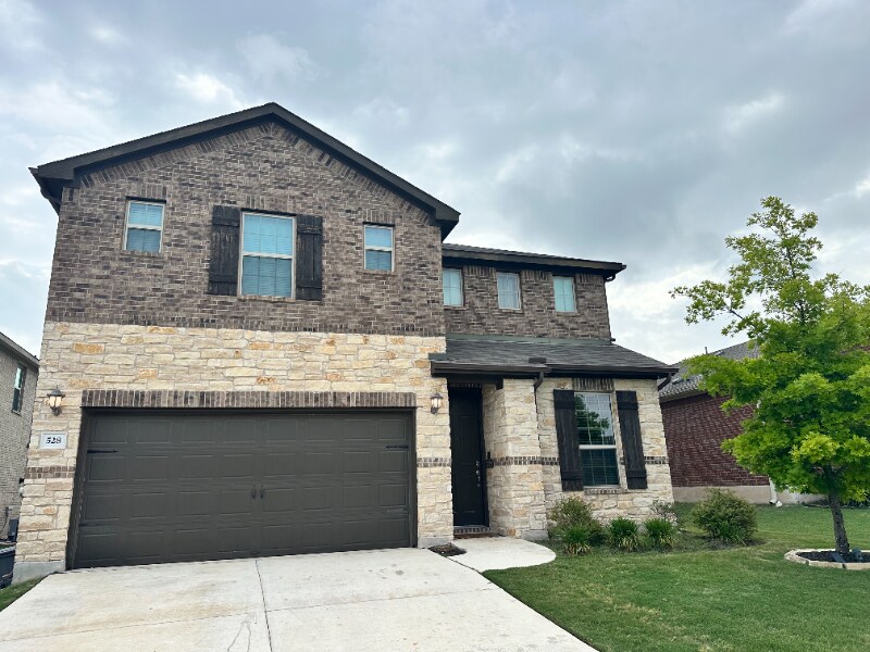 528 Sigourney Wy in Leander, TX - Foto de edificio