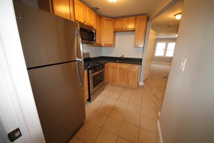 1269 Simms Pl NE in Washington, DC - Building Photo