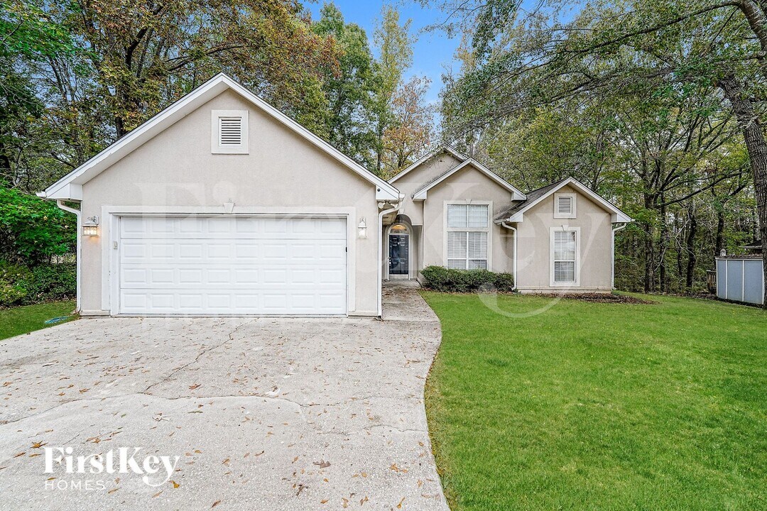 501 Baronne St in Helena, AL - Building Photo
