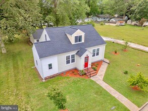 202 Oak St in Hurlock, MD - Building Photo - Building Photo