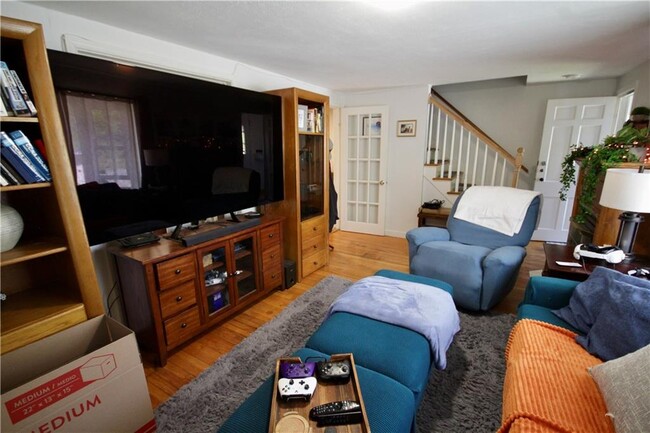 54 Preston Dr in North Kingstown, RI - Building Photo - Building Photo