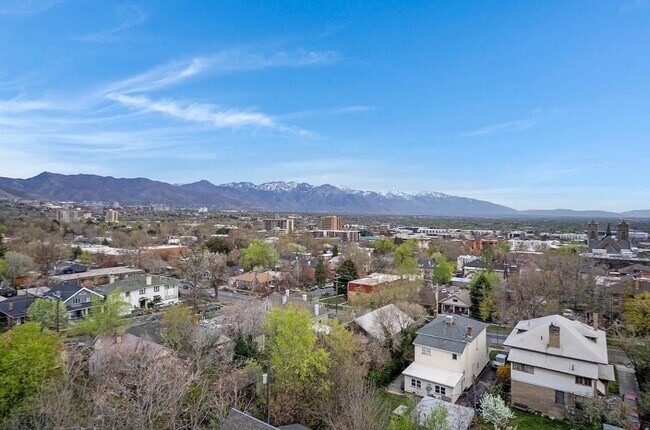 property at 266 E 4th Ave