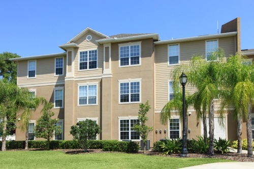 Lakeside Terrace in Winter Haven, FL - Building Photo