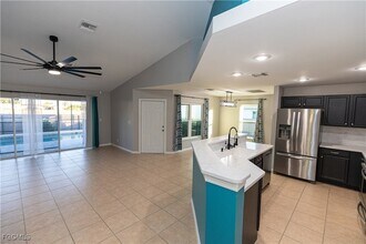 3073 NW 4th Ave, Unit 1949 in Cape Coral, FL - Building Photo - Building Photo