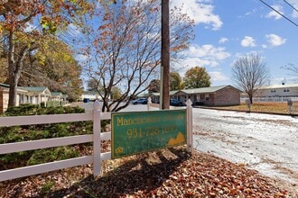 Apartment Living in Quiet Area within Manchester in Manchester, TN - Foto de edificio - Floor Plan