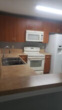 10018 SW 24th St in Miramar, FL - Building Photo - Building Photo