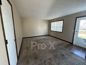 2230 S Arizona Ave in Joplin, MO - Building Photo - Building Photo