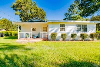 1252 E Burgess Rd in Pensacola, FL - Building Photo - Building Photo