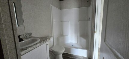5 Victoria Ln in Lake Placid, FL - Building Photo - Building Photo