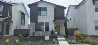 7185 W Sugarwood St in Boise, ID - Building Photo