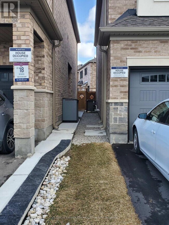 1488 Kitchen Ct in Milton, ON - Building Photo - Building Photo