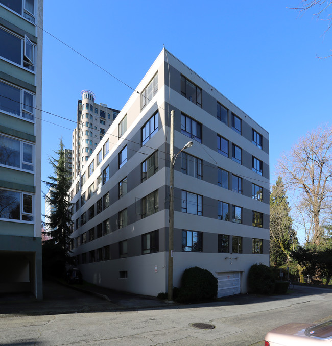 Willowstan Apartments in Vancouver, BC - Building Photo - Building Photo