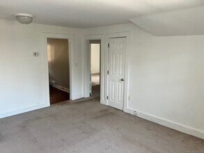 49 Grandview Dr in Ridgefield, CT - Building Photo - Building Photo