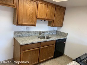 1000 Bell St in Sacramento, CA - Building Photo - Building Photo