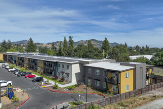 Orchard Commons in Santa Rosa, CA - Building Photo - Building Photo