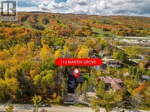 112 Martin Grv in Blue Mountains, ON - Building Photo - Building Photo