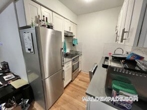 475 Highland Ave, Unit 9 in Malden, MA - Building Photo - Building Photo