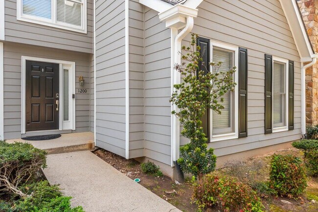 1200 Defoor Ct NW in Atlanta, GA - Building Photo - Building Photo