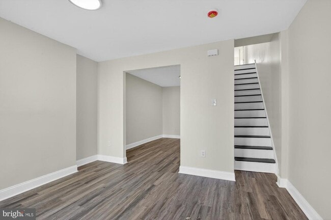 property at 1729 N Bambrey St