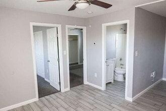 561 S Meridian Rd in Apache Junction, AZ - Building Photo - Building Photo