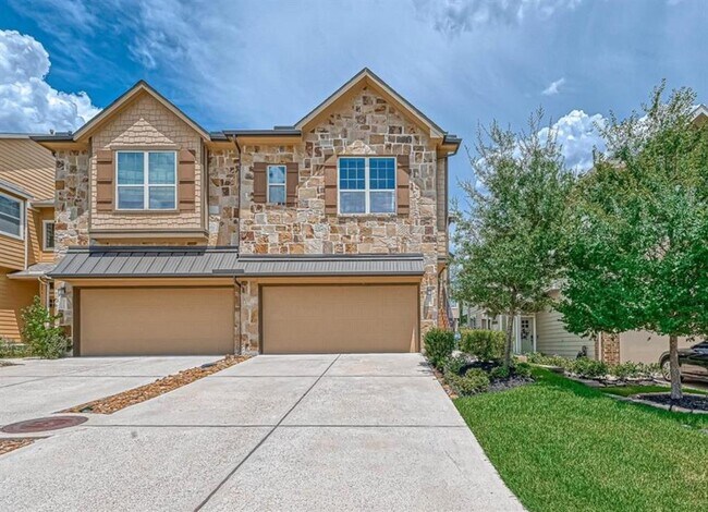 123 Mimosa Silk Ct in Montgomery, TX - Building Photo - Building Photo