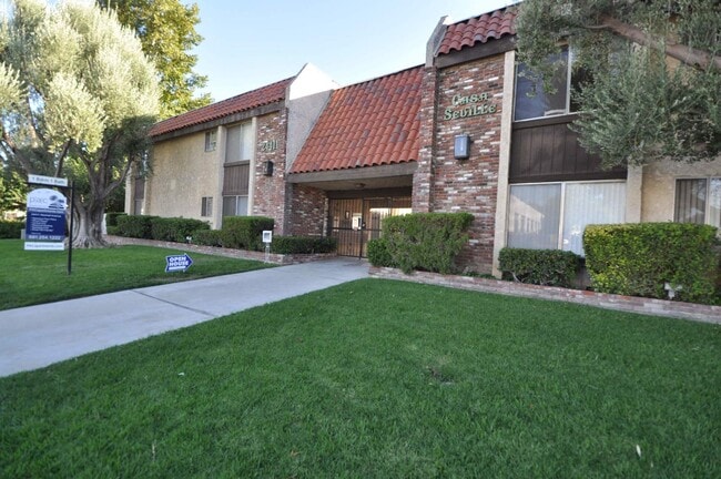 24411 Newhall Ave