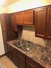 932 W Rollins Rd-Unit -932-A in Round Lake Heights, IL - Building Photo - Building Photo
