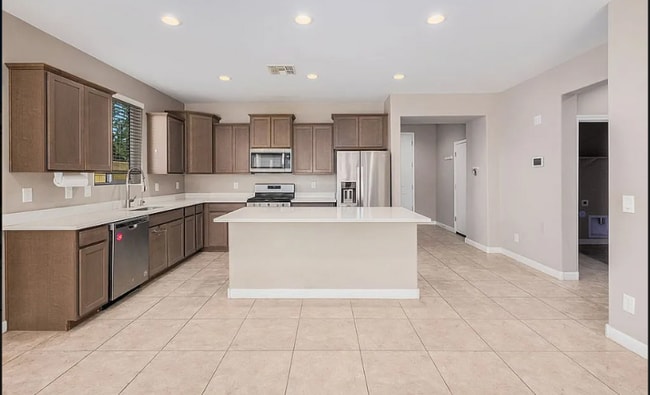 8543 W Candlewood Way in Florence, AZ - Building Photo - Building Photo