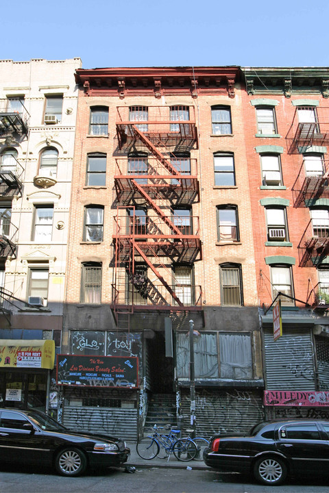 89 Clinton St in New York, NY - Building Photo