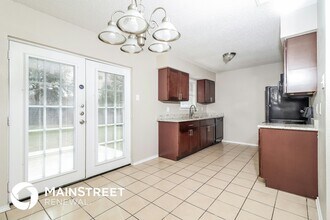 2942 Mesa View Dr in Dallas, TX - Building Photo - Building Photo