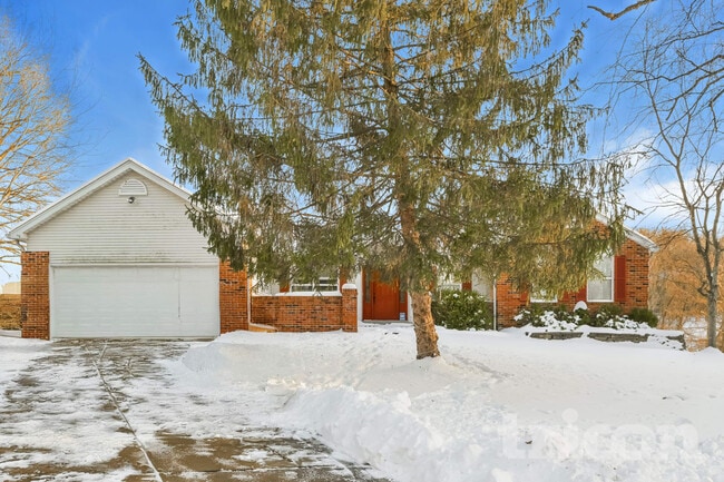 property at 1200 Montevale Ct