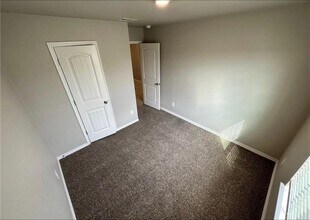 7742 Lariat Toss Dr in Corpus Christi, TX - Building Photo - Building Photo