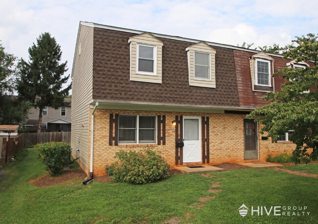 property at 412 Northfield Ct