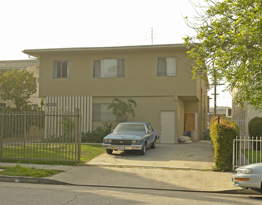 1609 S Van Ness Ave in Los Angeles, CA - Building Photo