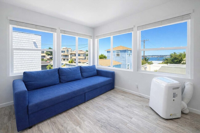 817 Vanitie Ct, Unit SI FL2-ID1520898P in San Diego, CA - Foto de edificio - Building Photo